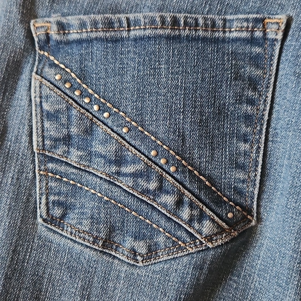 Vintage Y2K Signature Levis Bermuda Length Raw Hem Demin Jean Shorts Retro Fryed - Picture 7 of 9